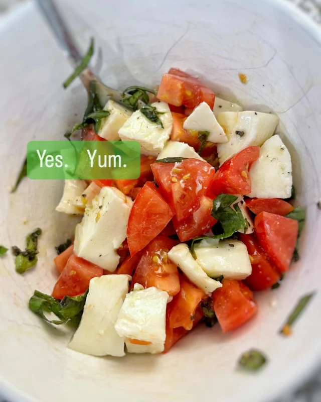 Caprese and love. It’s all you need. #blingcuisine #caminecooks #ifeellikecooking #sundaydinner